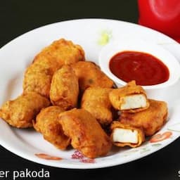 paneer-pakora-cheese-fritter